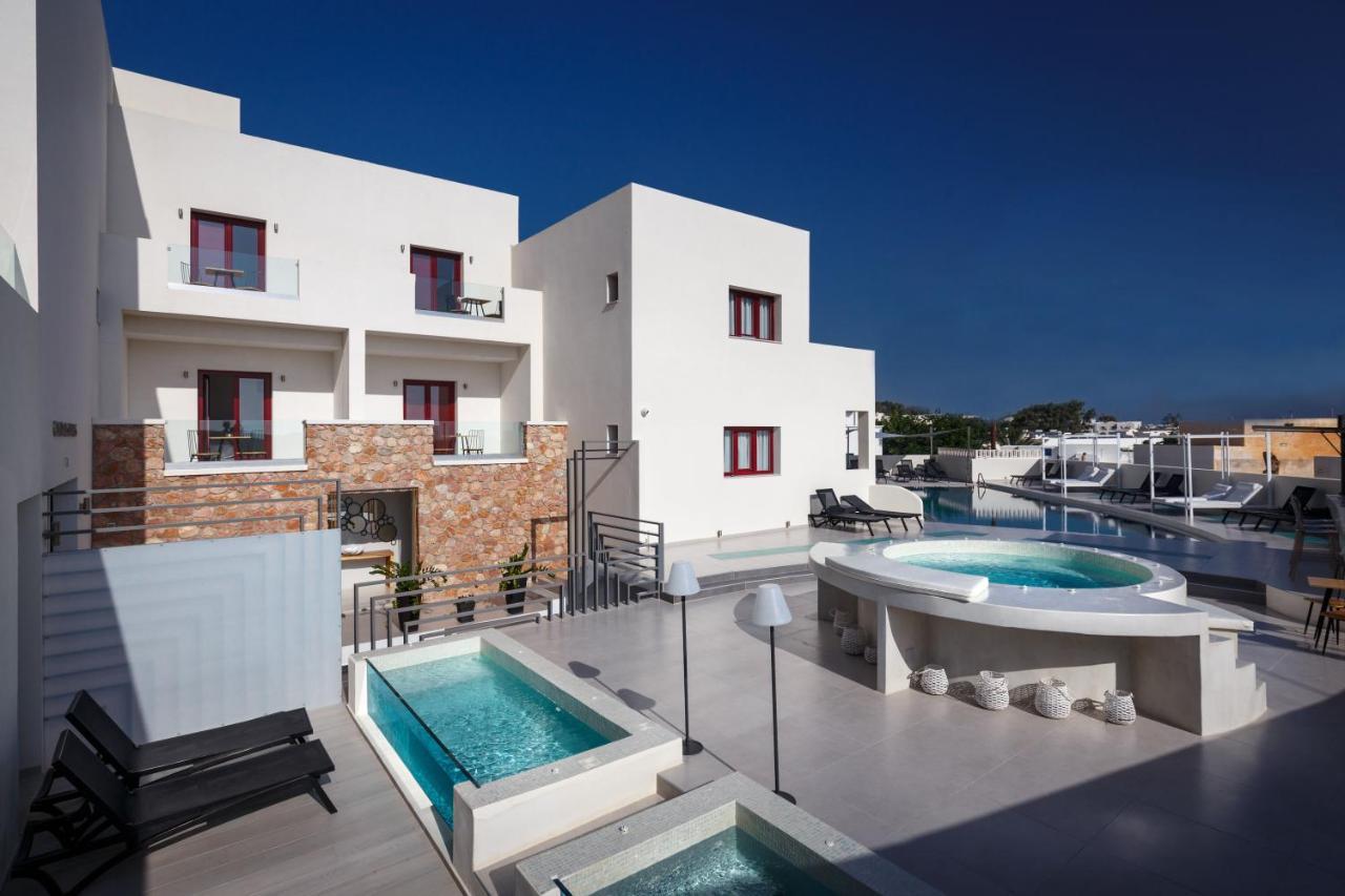 Kamári Mar N Mar Crown Hotel-Suites מראה חיצוני תמונה