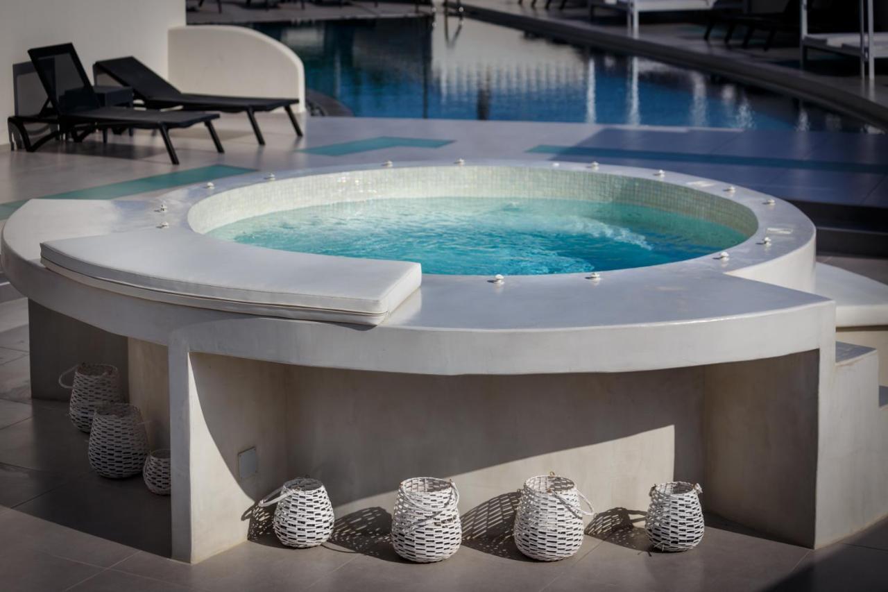 Kamári Mar N Mar Crown Hotel-Suites מראה חיצוני תמונה