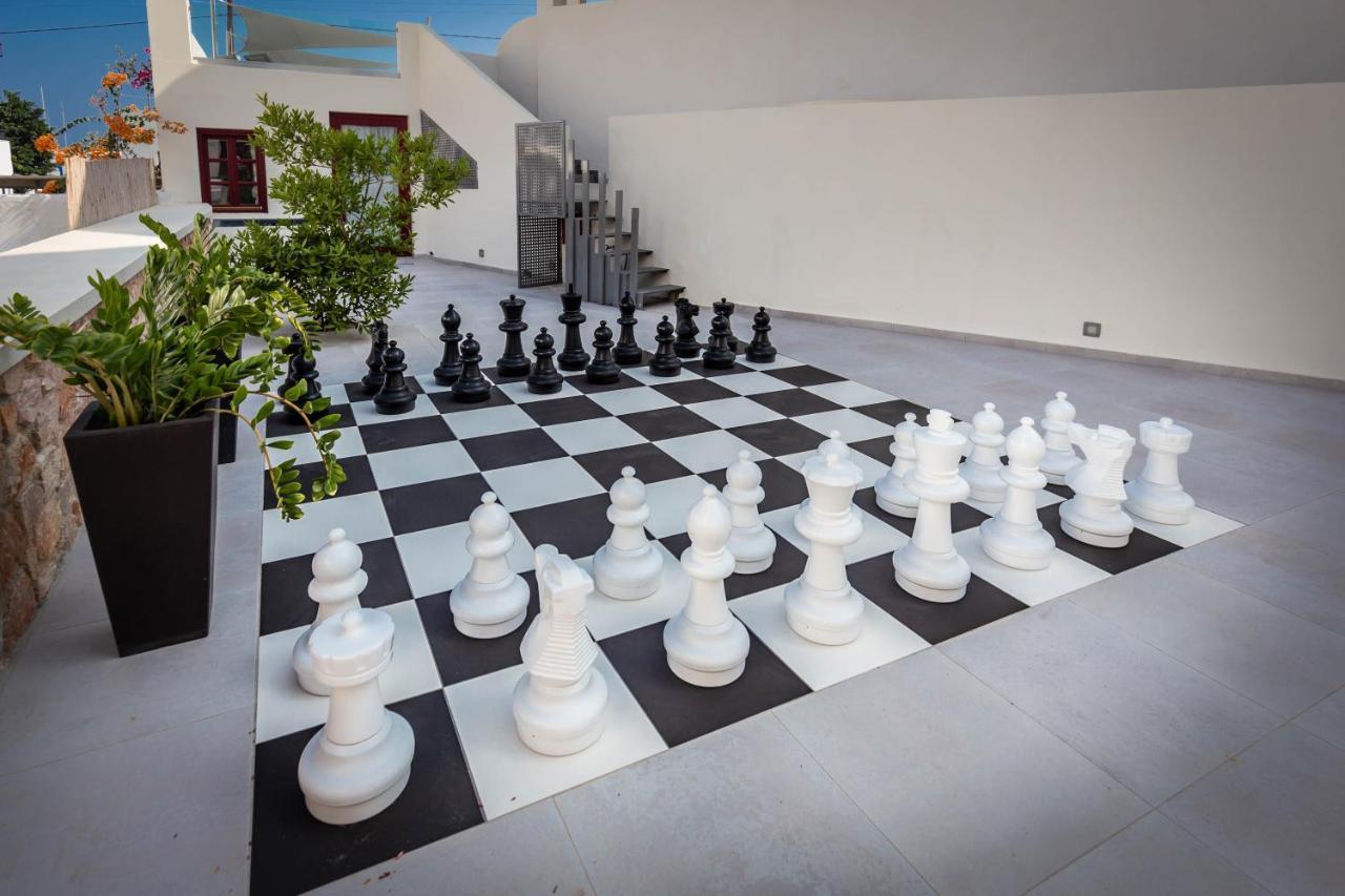 Kamári Mar N Mar Crown Hotel-Suites מראה חיצוני תמונה